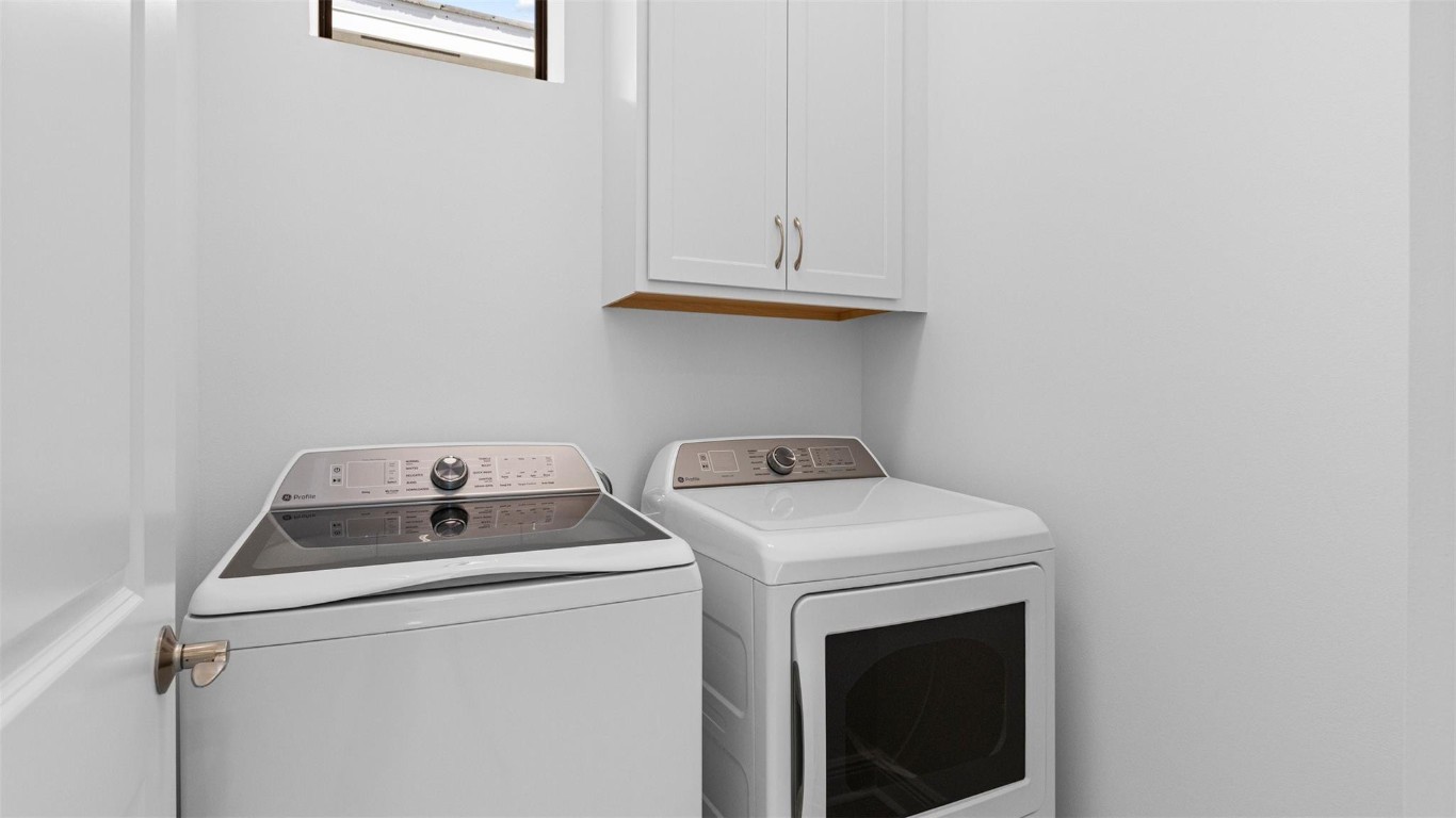 CRESSWIND PALM BEACH - Residential