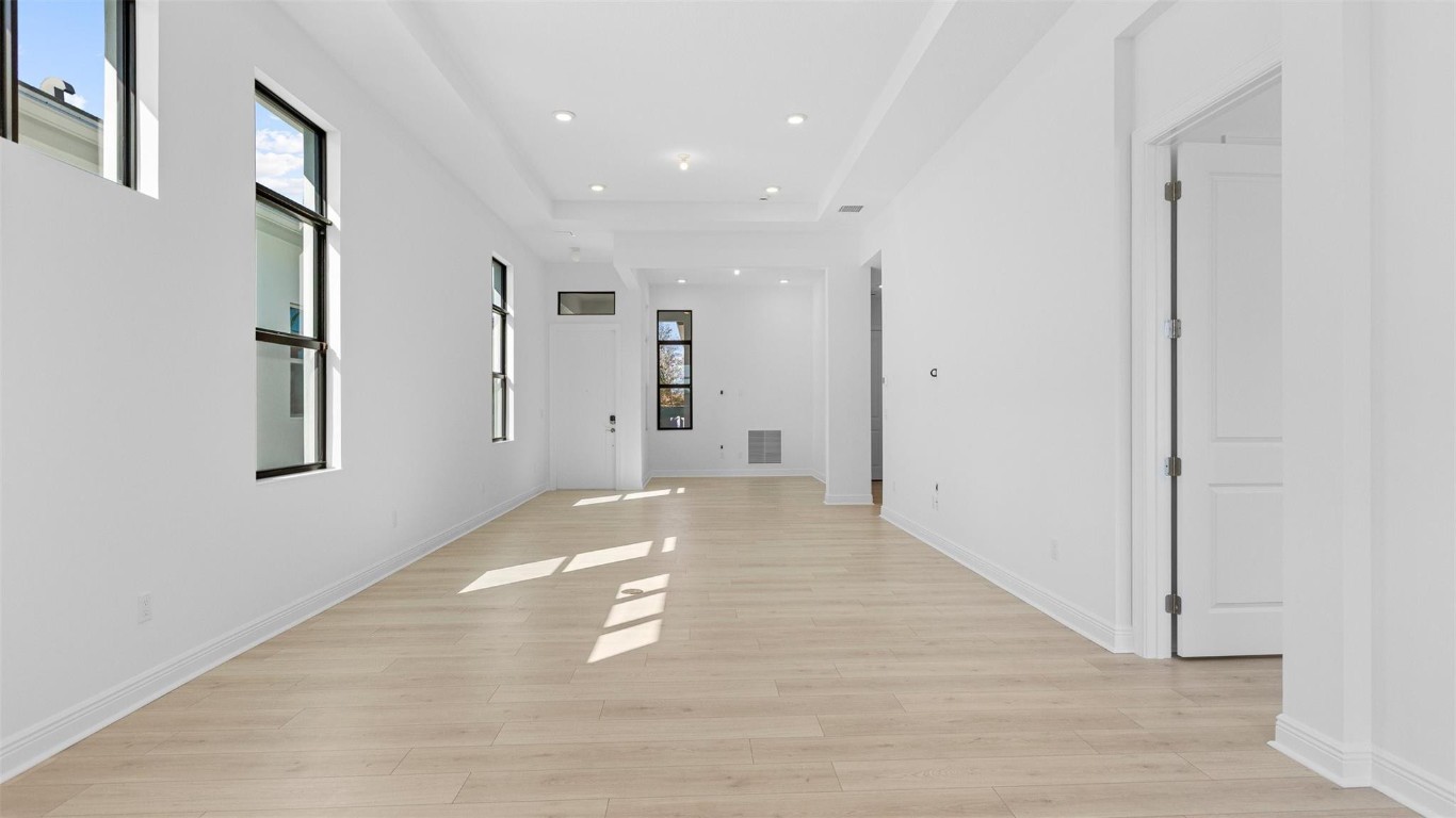 CRESSWIND PALM BEACH - Residential