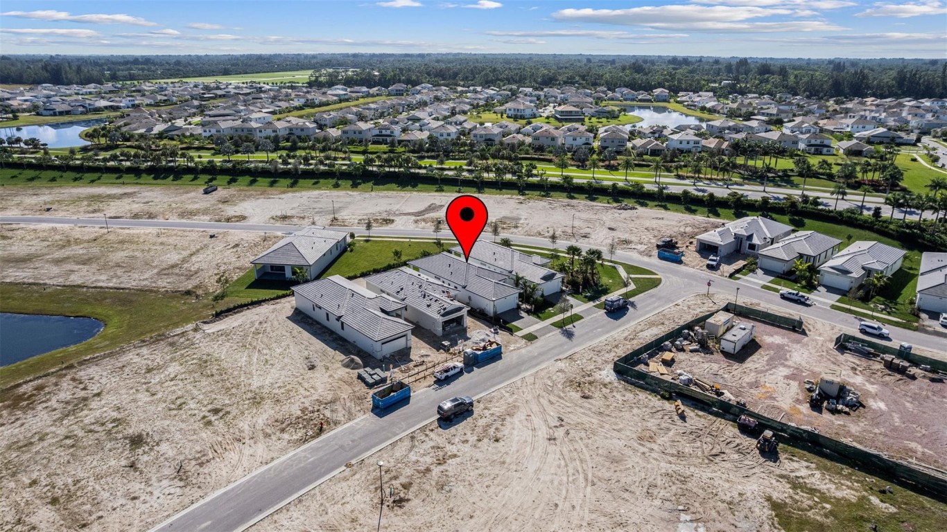 CRESSWIND PALM BEACH - Residential