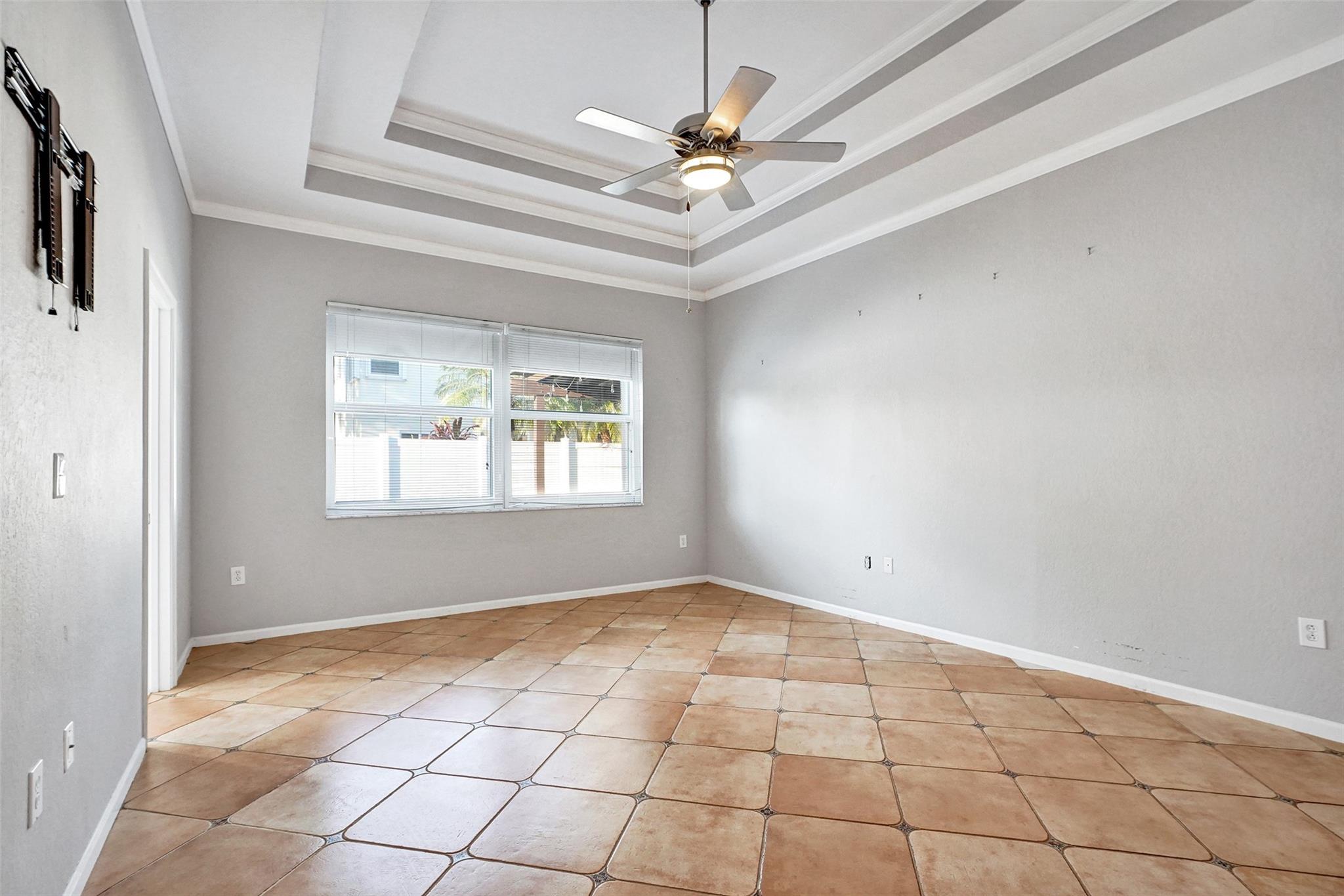 Pembroke Isles IV 163-22 - Residential