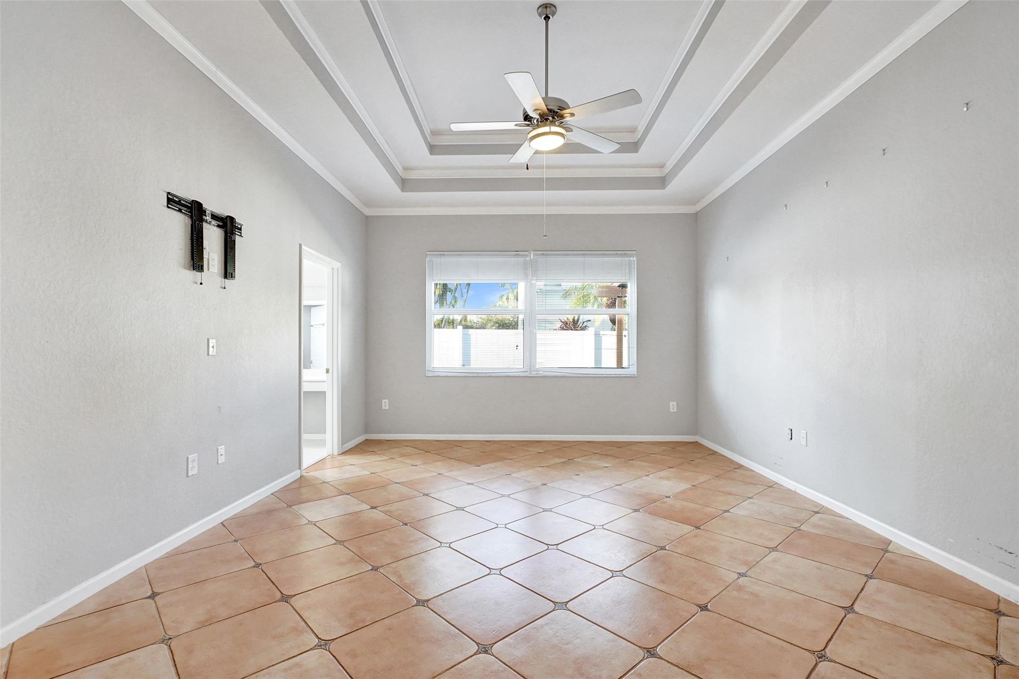 Pembroke Isles IV 163-22 - Residential