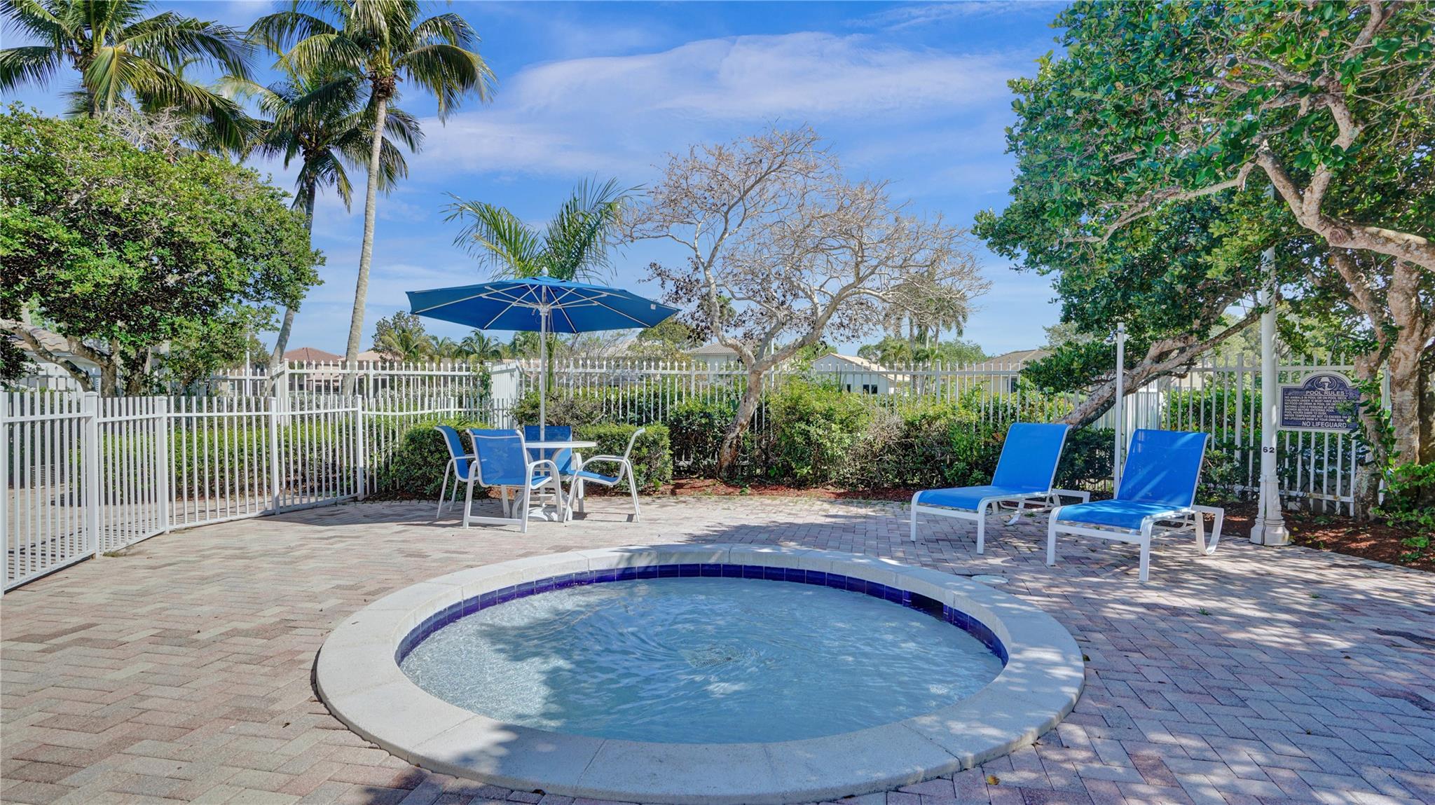 Pembroke Isles IV 163-22 - Residential