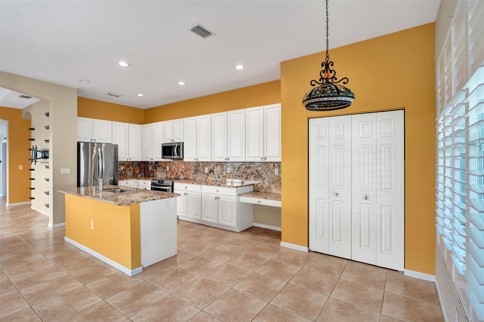 Pembroke Isles IV 163-22 - Residential