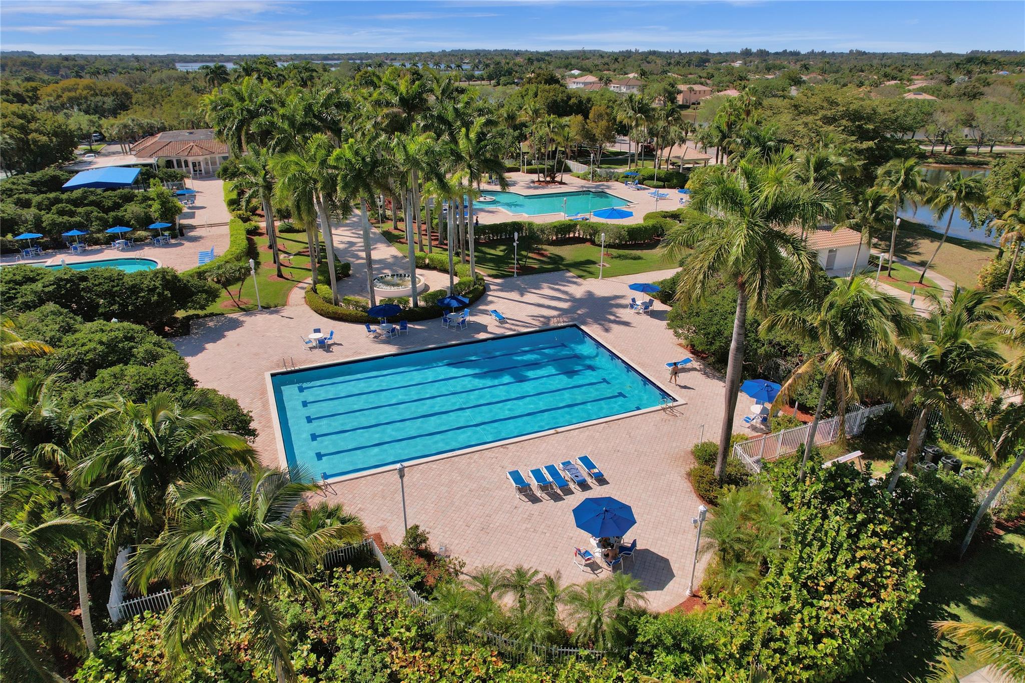 Pembroke Isles IV 163-22 - Residential