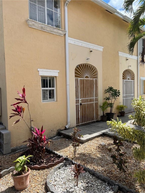 Rio Gardens - Residential