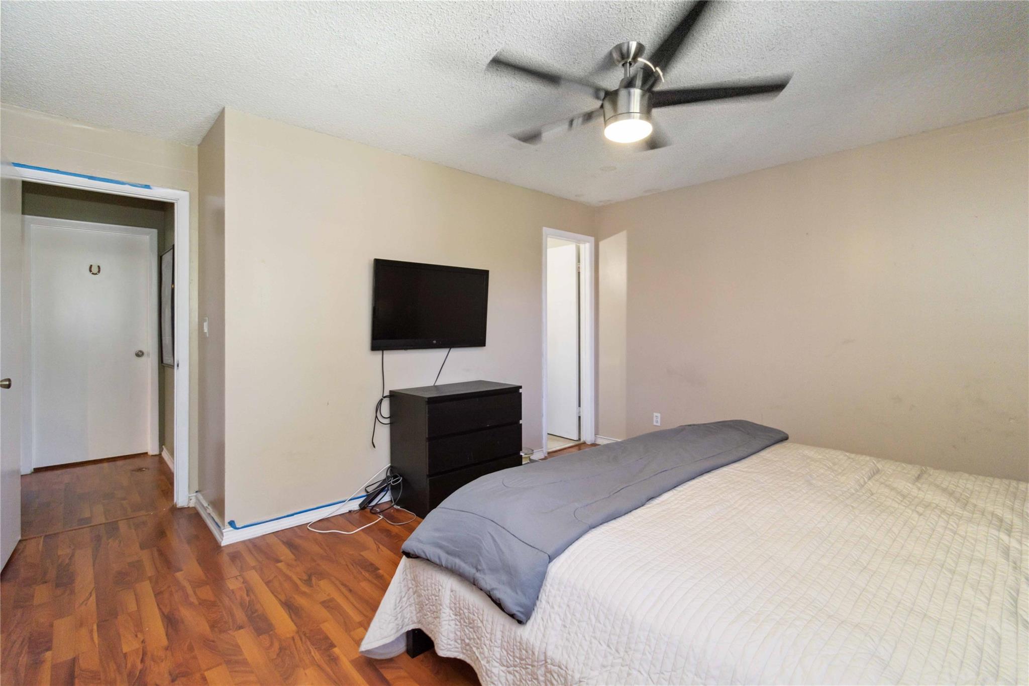 Club Quarters at RainTree - Residential