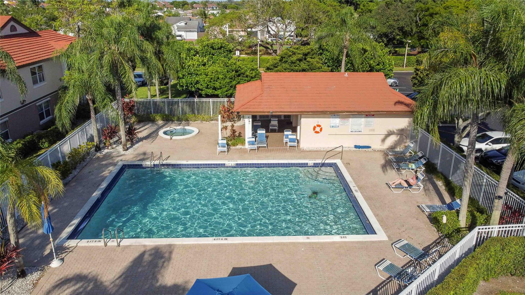 Club Quarters at RainTree - Residential
