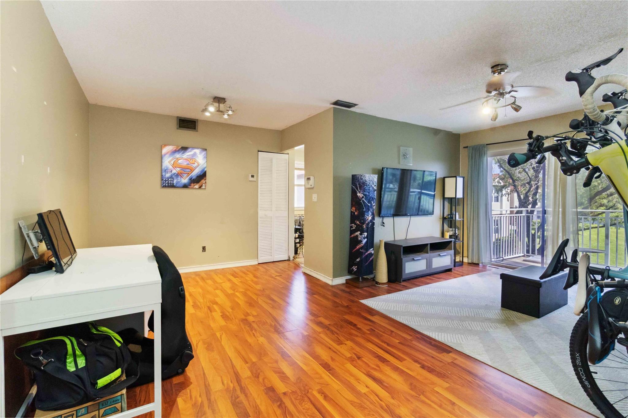Club Quarters at RainTree - Residential