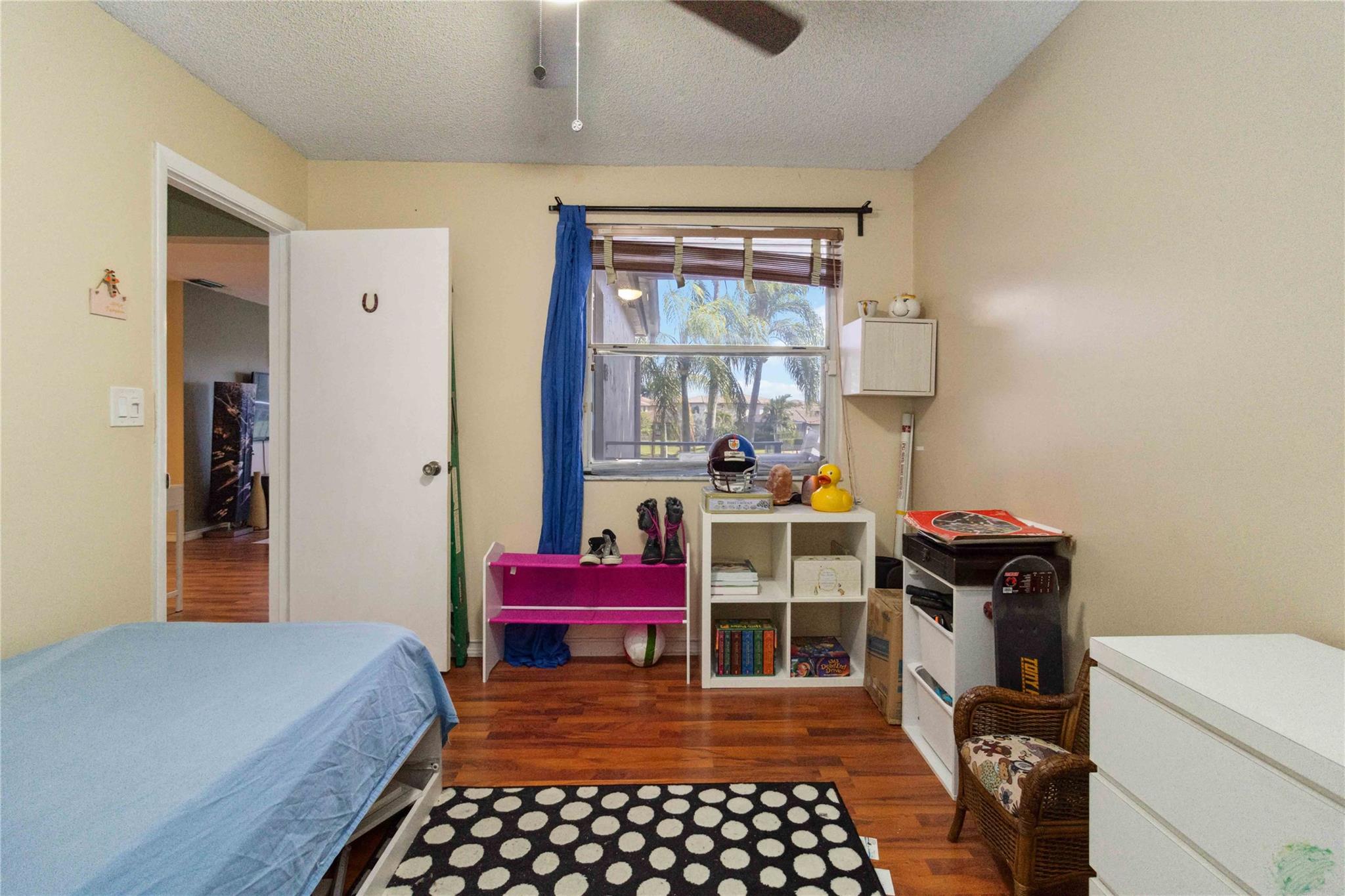 Club Quarters at RainTree - Residential