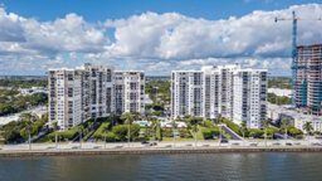 Photo of 1801 S Flagler Drive #707, West Palm Beach, FL 33401 (MLS # B26028929)