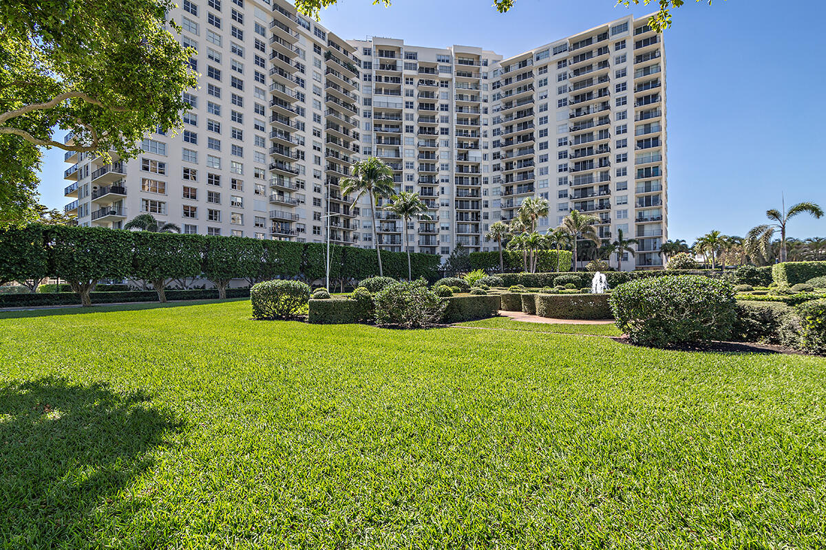 RAPALLO SOUTH CONDO - Residential