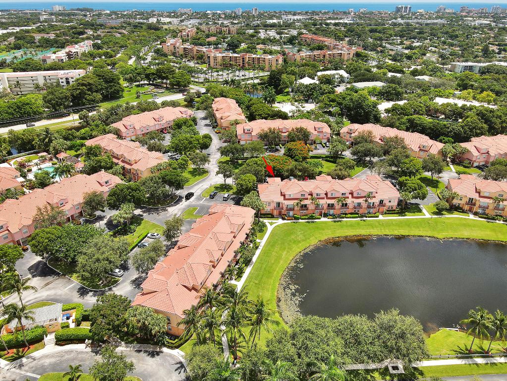 TIERRA VERDE - Residential