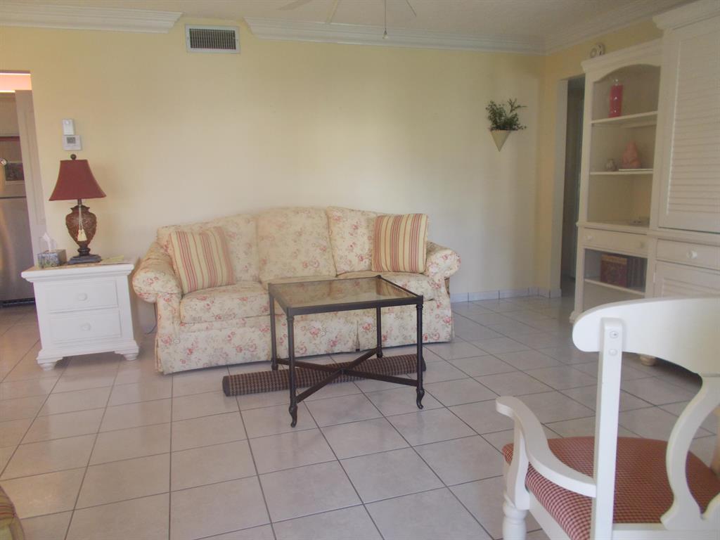 PINE RIDGE SOUTH III CONDO - Residential