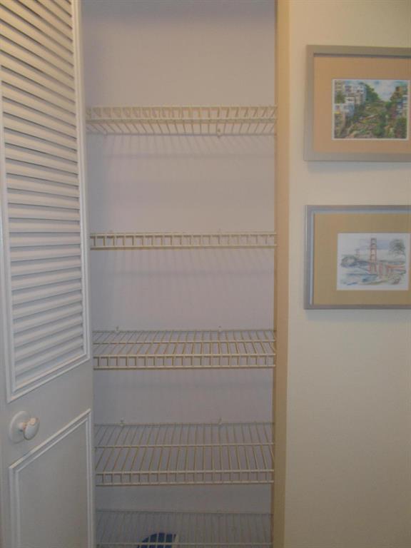 PINE RIDGE SOUTH III CONDO - Residential