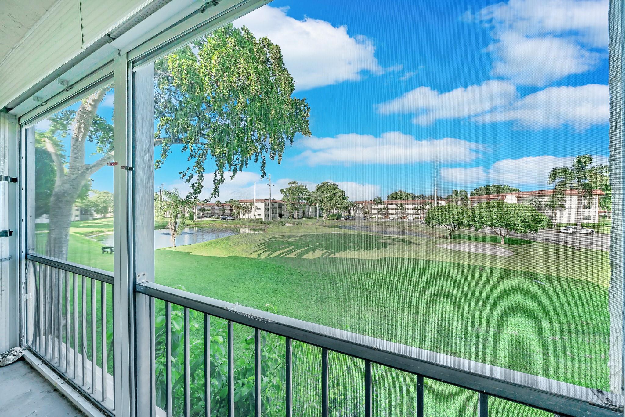 Hollybrook Golf and Tenni - Residential