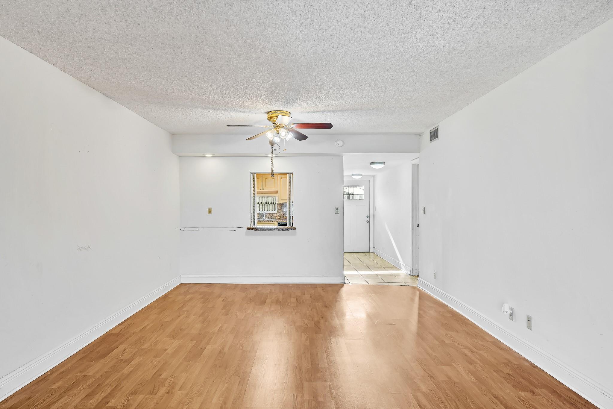 Hollybrook Golf and Tenni - Residential