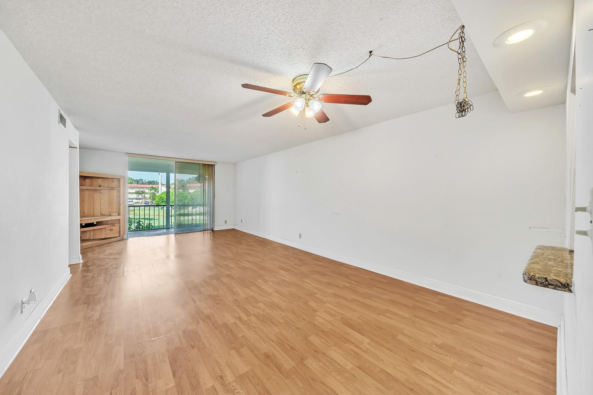Hollybrook Golf and Tenni - Residential