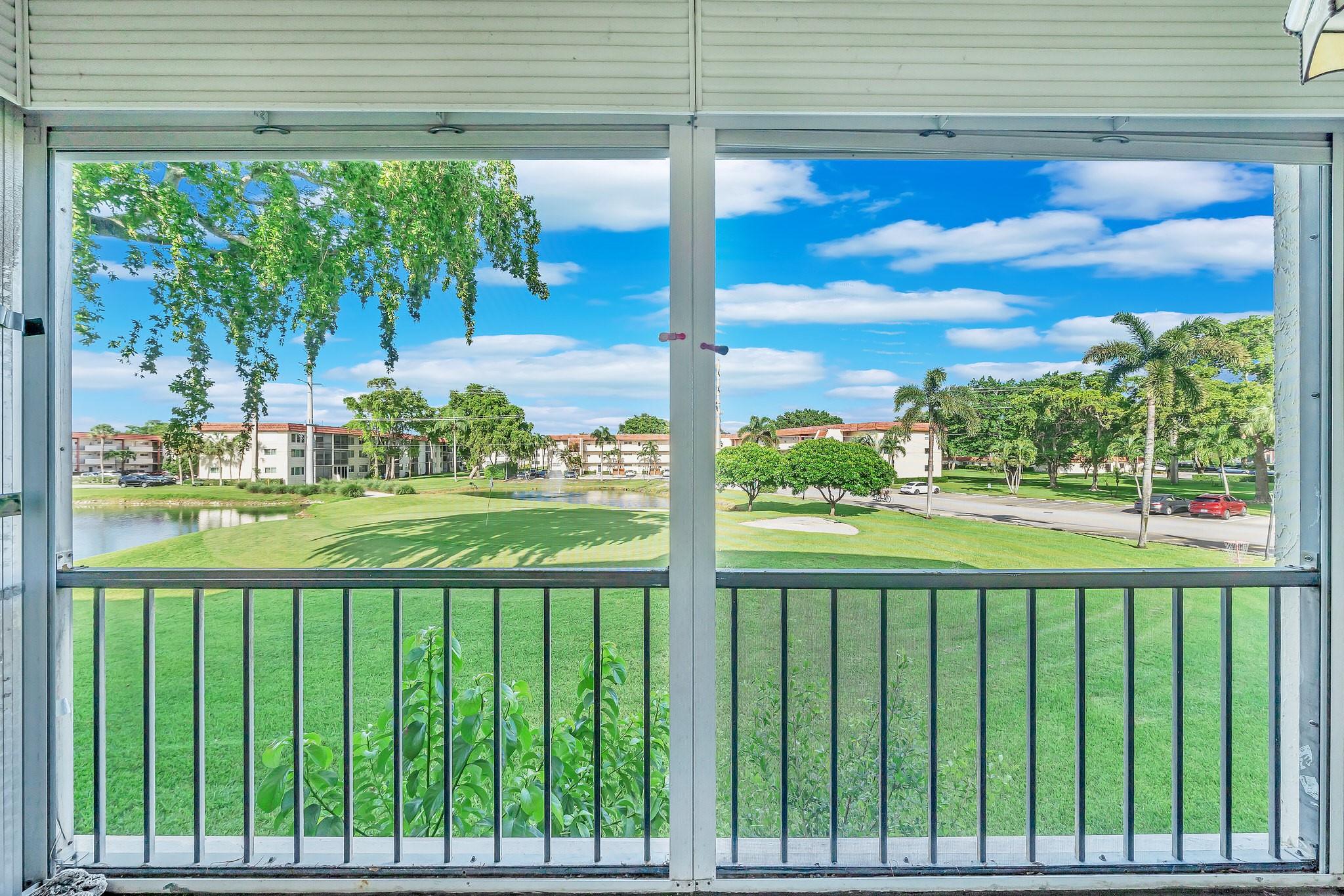Hollybrook Golf and Tenni - Residential