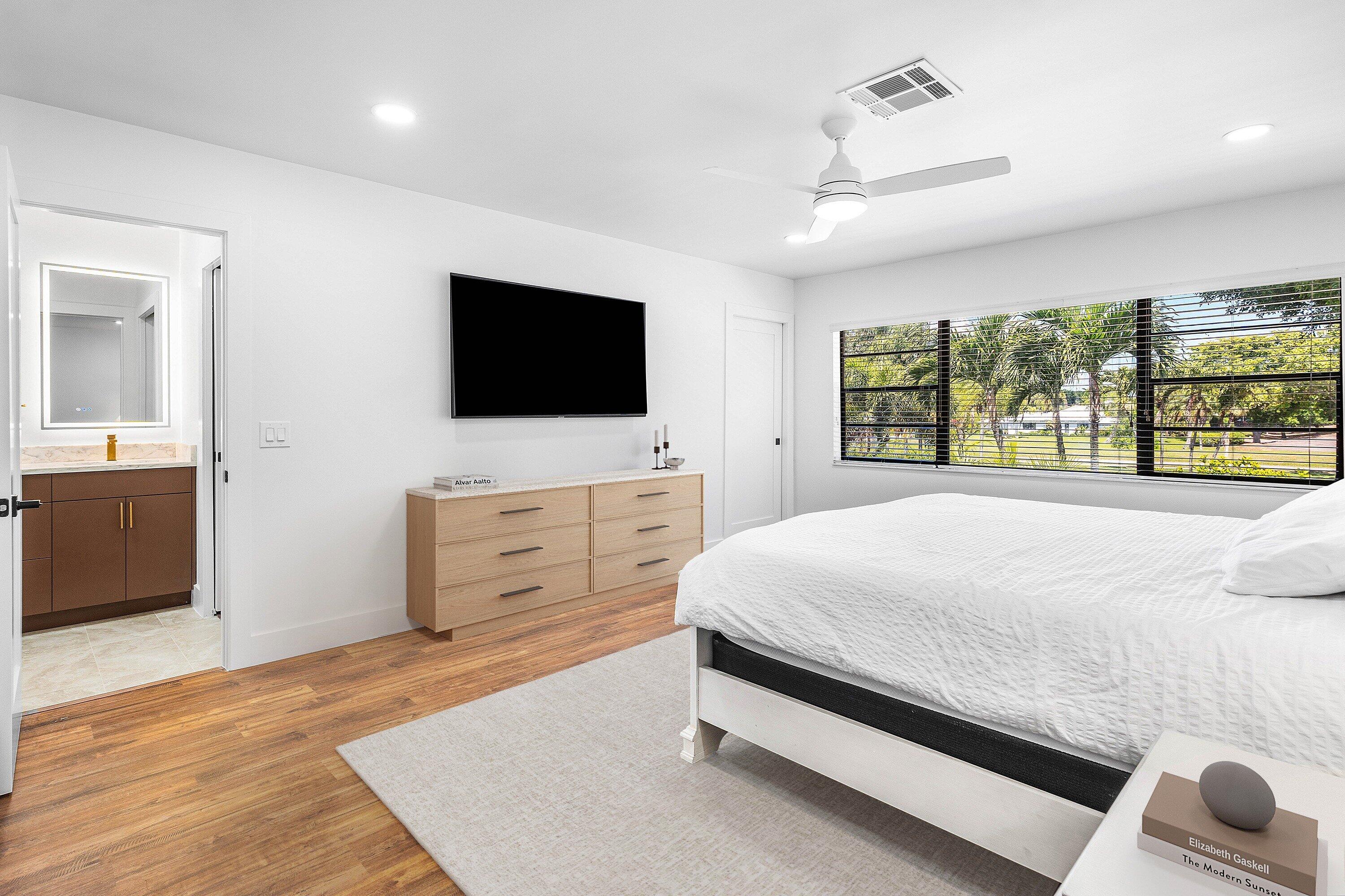 STRATFORD AT HUNTERS RUN CONDO - Residential