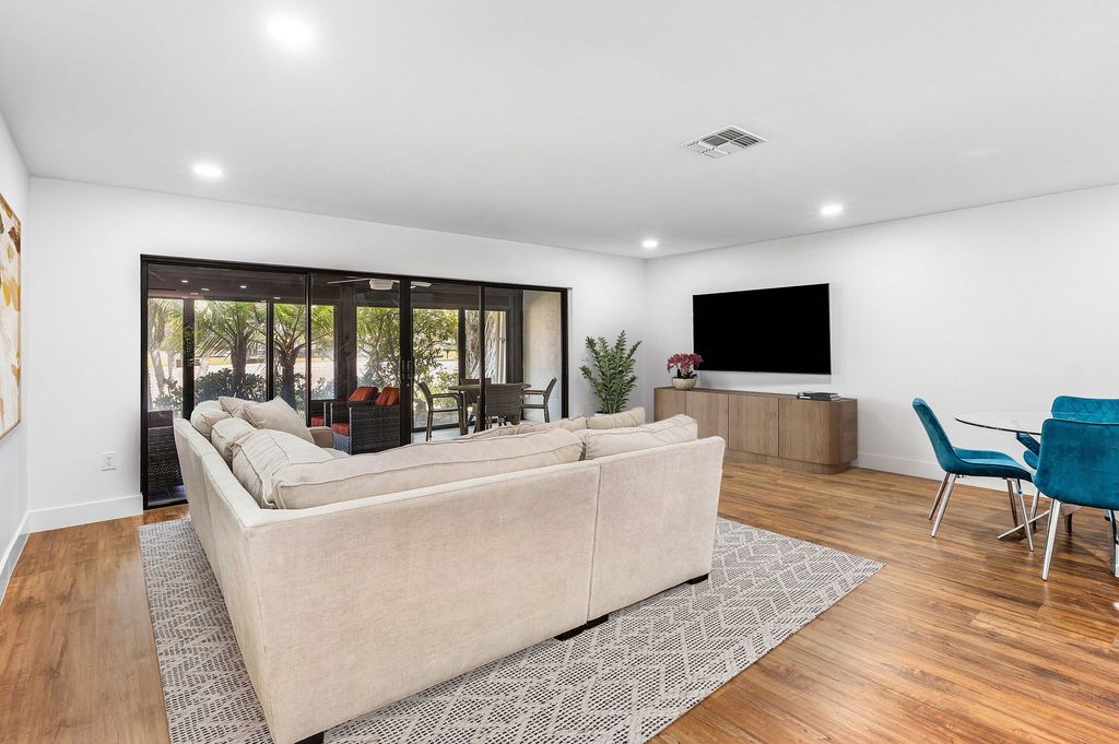 Photo of 27 Stratford Ln Lane W #C, Boynton Beach, FL 33436 (MLS # B26010589)