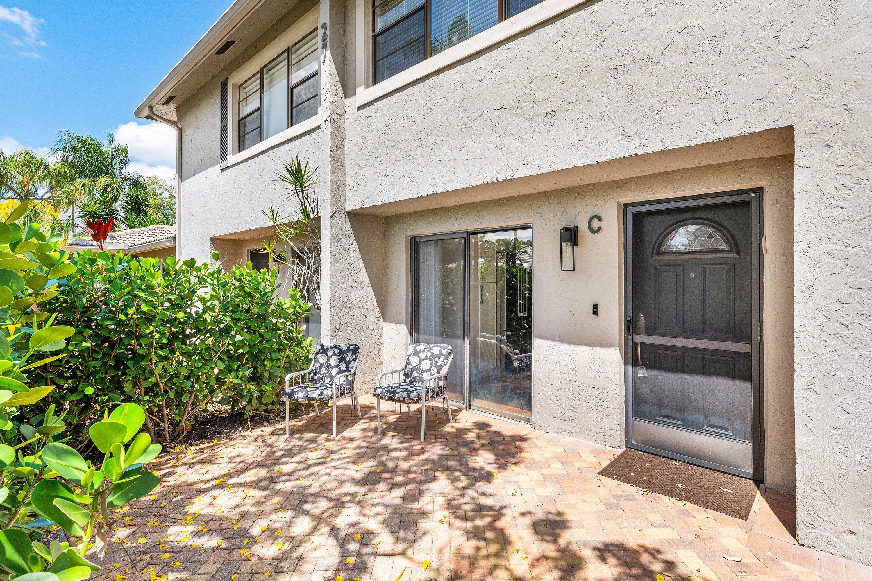 STRATFORD AT HUNTERS RUN CONDO - Residential