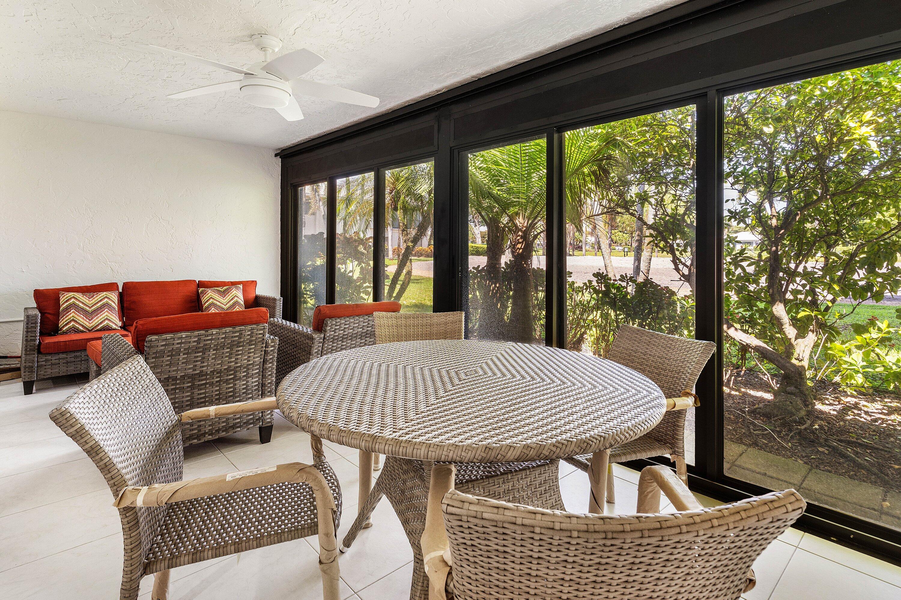 STRATFORD AT HUNTERS RUN CONDO - Residential