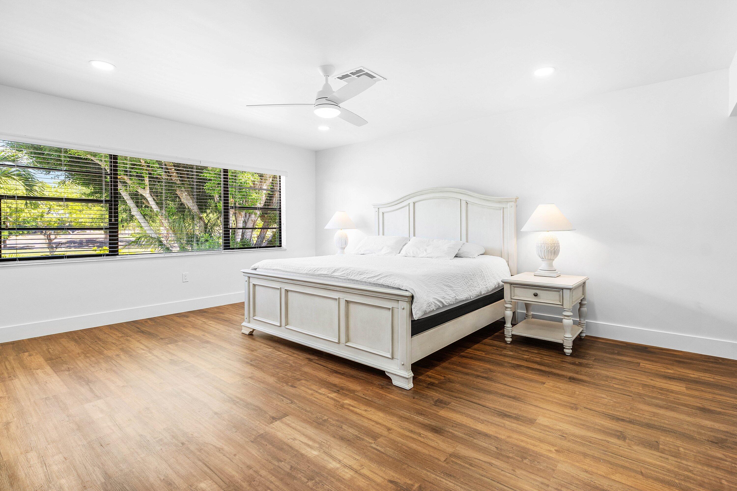 STRATFORD AT HUNTERS RUN CONDO - Residential