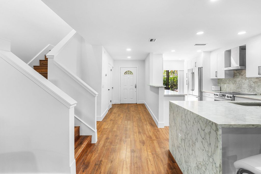 Photo of 27 Stratford Ln Lane W #C, Boynton Beach, FL 33436 (MLS # B26010589)