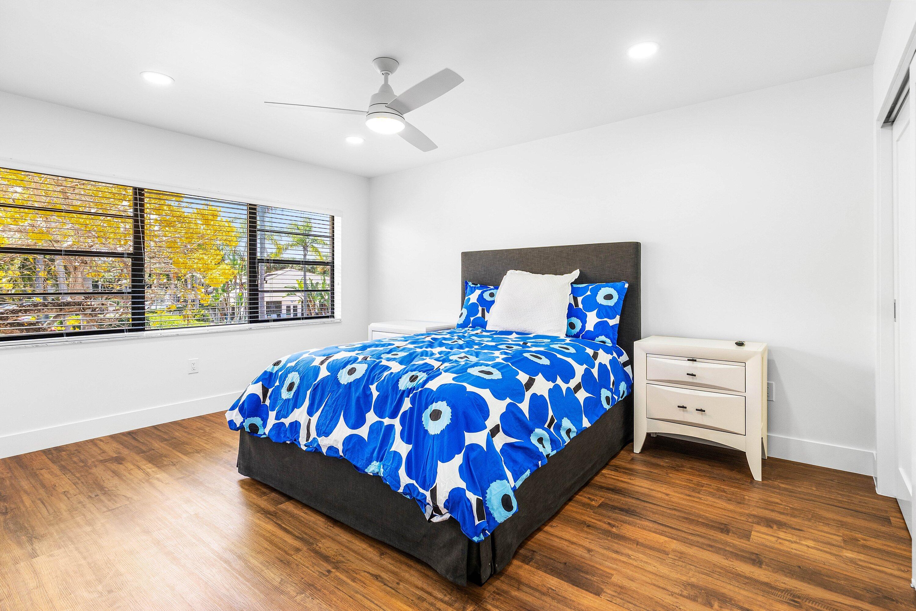 STRATFORD AT HUNTERS RUN CONDO - Residential