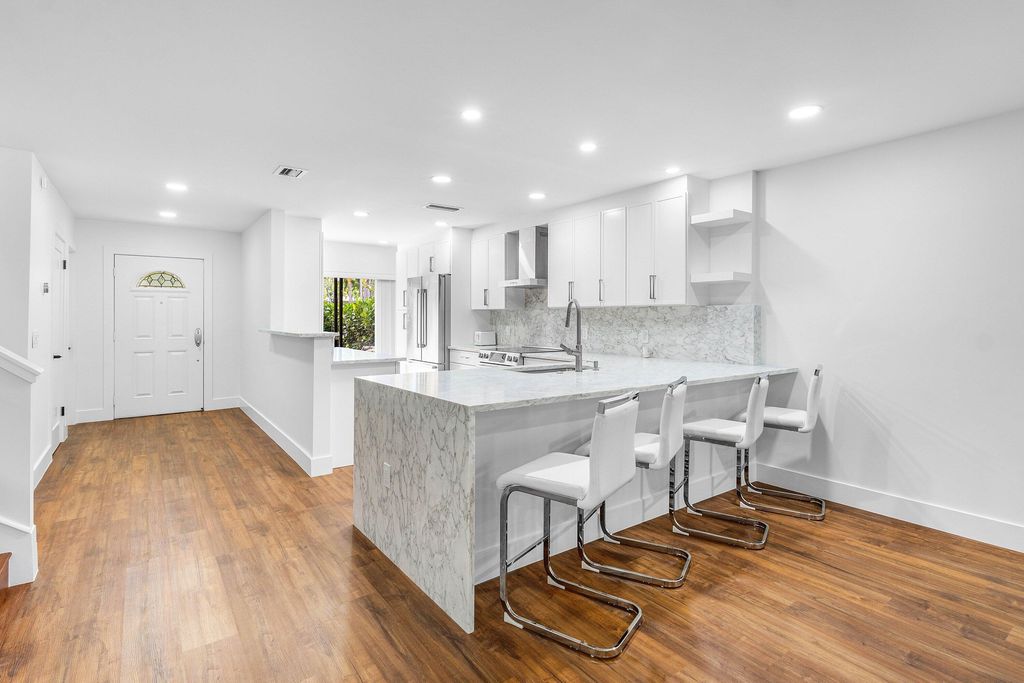 Photo of 27 Stratford Ln Lane W #C, Boynton Beach, FL 33436 (MLS # B26010589)