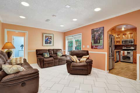 Tiny photo for 1040 SW 75th Avenue, Plantation, FL 33317 (MLS # B26049260)