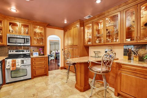 Tiny photo for 1040 SW 75th Avenue, Plantation, FL 33317 (MLS # B26049260)