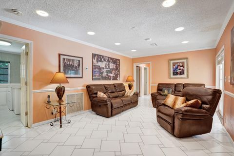 Tiny photo for 1040 SW 75th Avenue, Plantation, FL 33317 (MLS # B26049260)