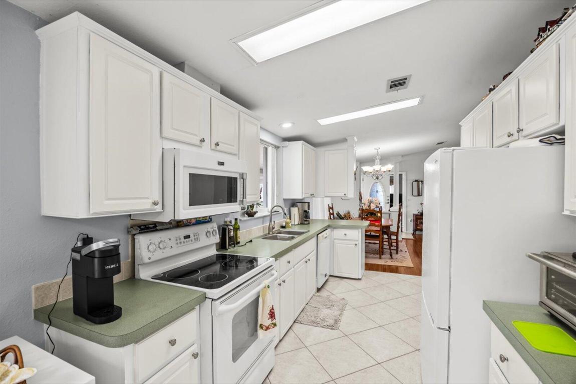 EAGLE'S RETREAT AT SAVANNA CLUB PHASE 2 - Residential