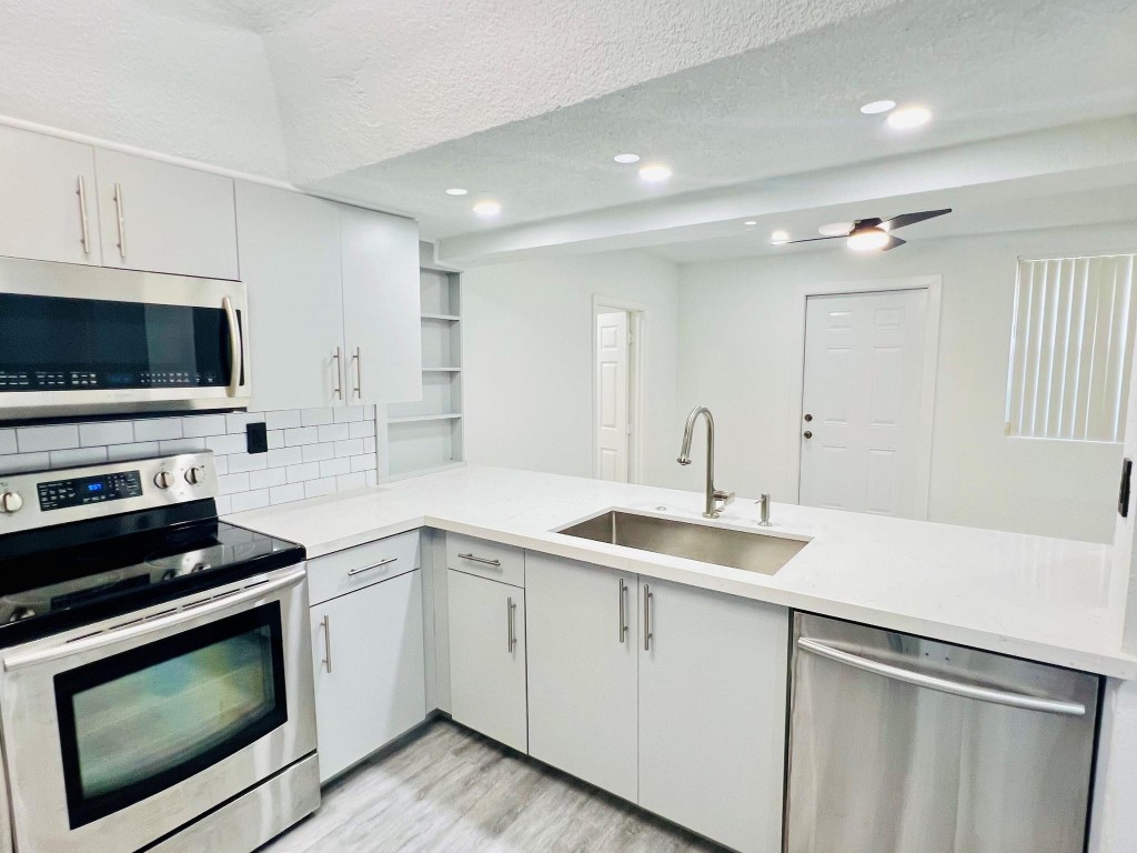 Lauderdale Lakes Northgate - Residential Lease