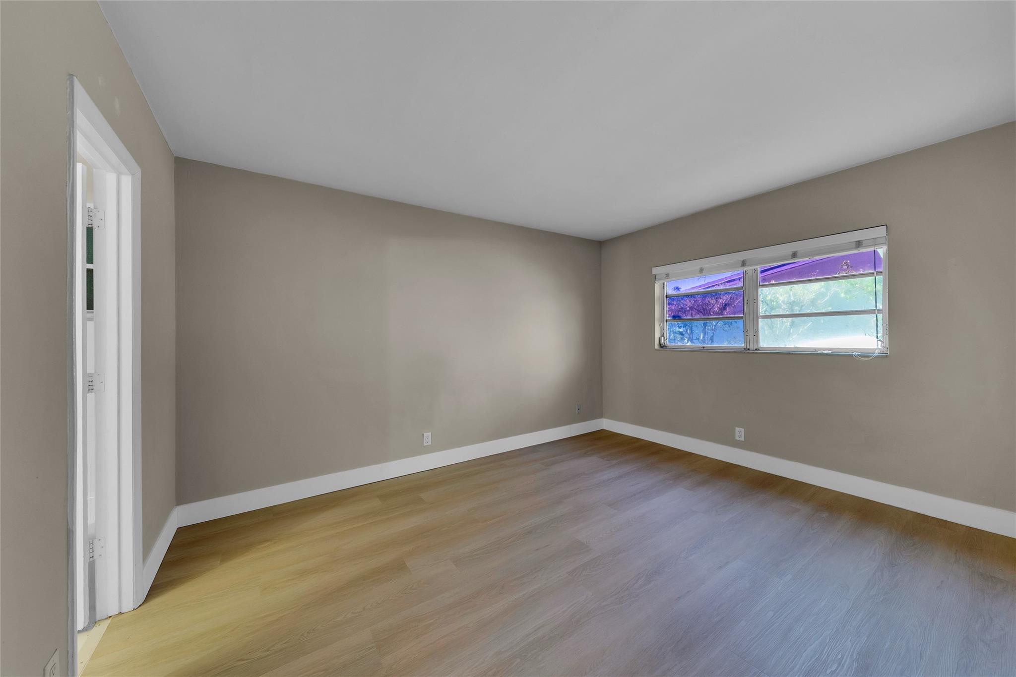 Wooler Heights 40-22 B - Residential Lease