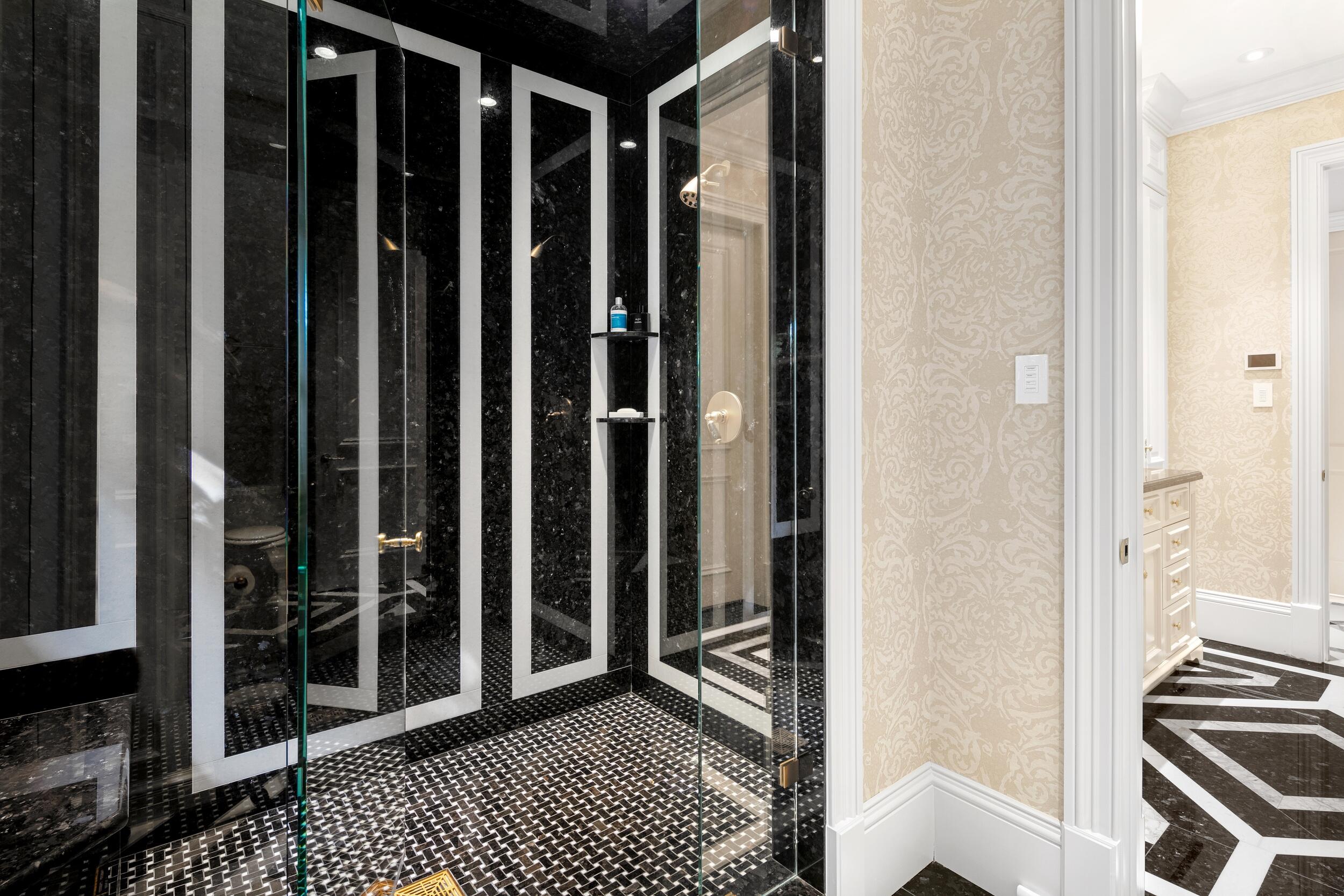 OLD PALM 3 - Residential