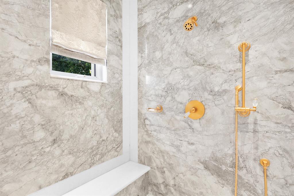 OLD PALM 3 - Residential