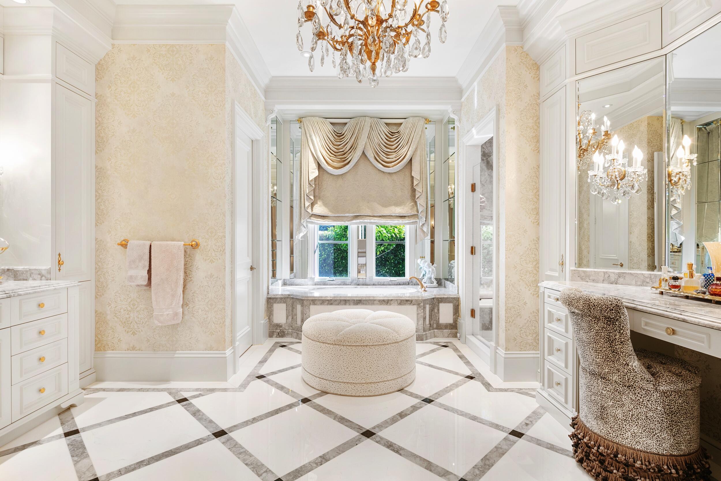 OLD PALM 3 - Residential