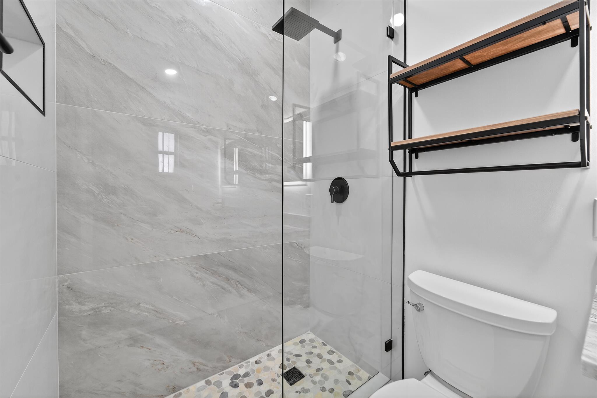 GOLDEN SHORES OCEAN BLVD - Residential Lease