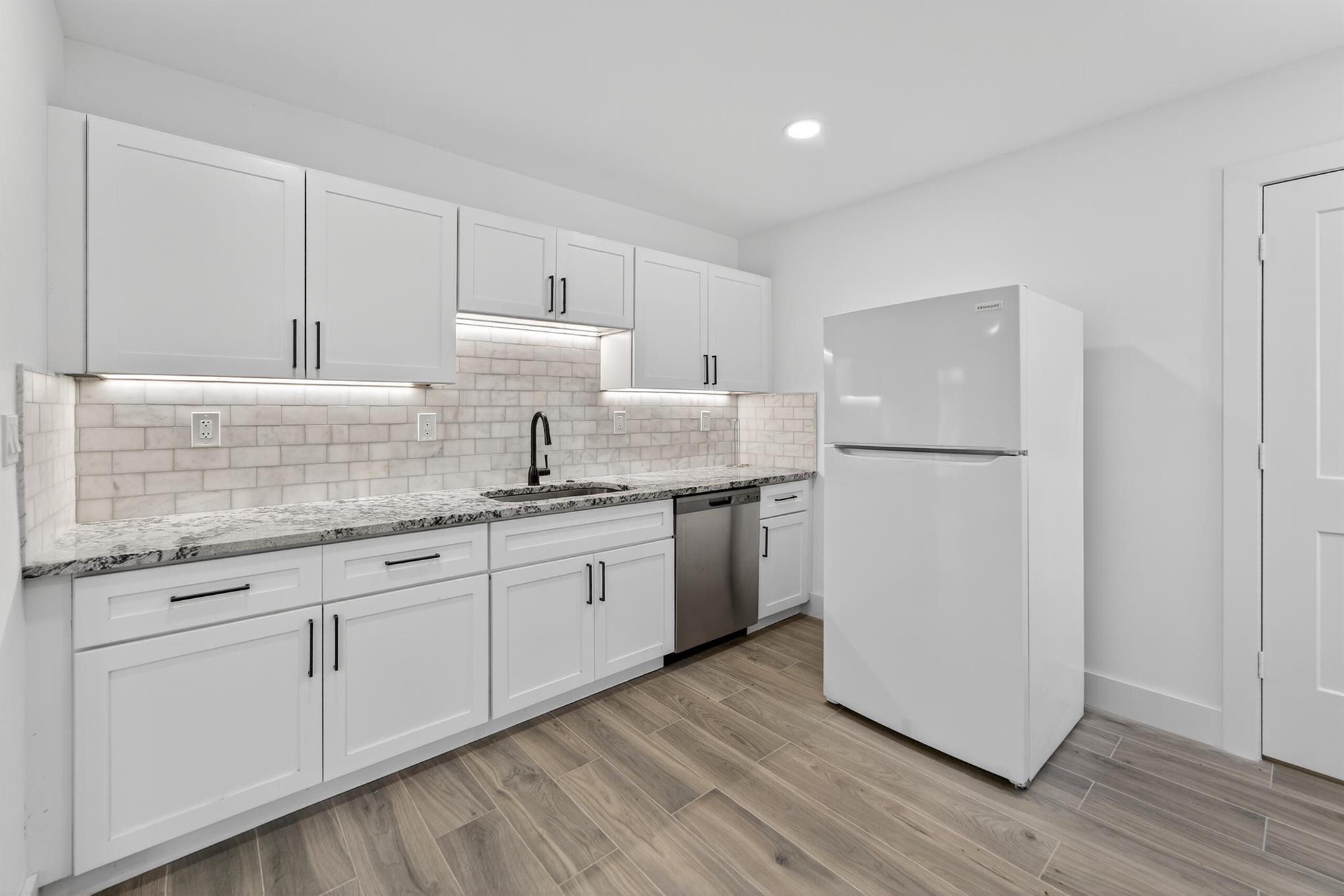 GOLDEN SHORES OCEAN BLVD - Residential Lease