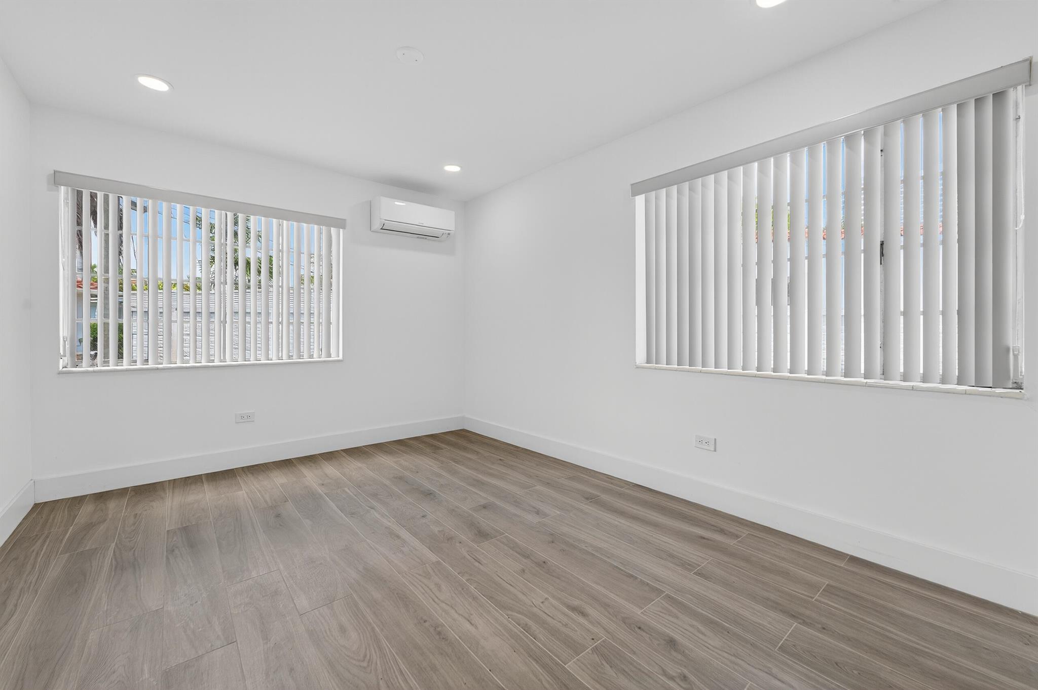 GOLDEN SHORES OCEAN BLVD - Residential Lease