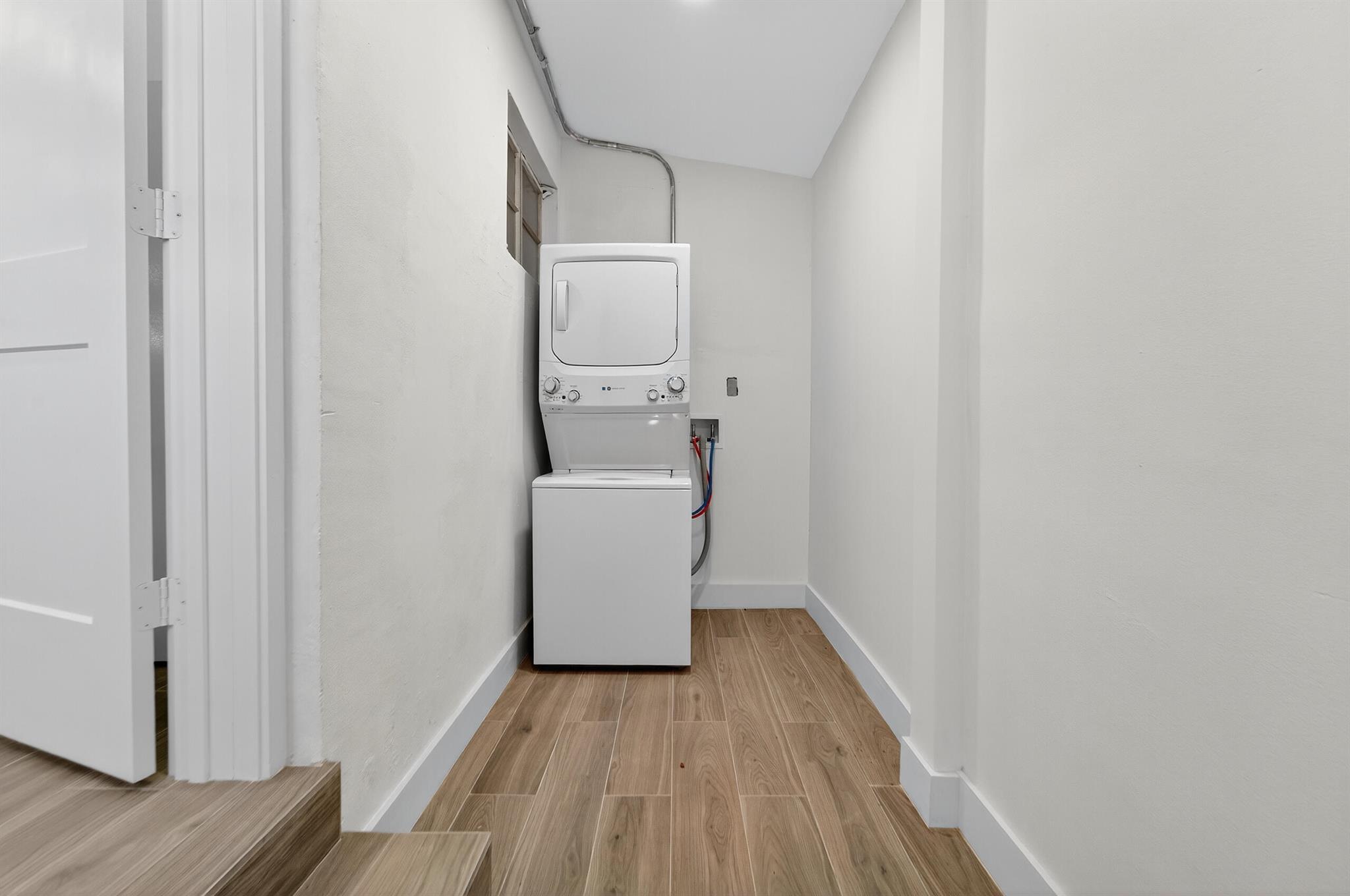 GOLDEN SHORES OCEAN BLVD - Residential Lease