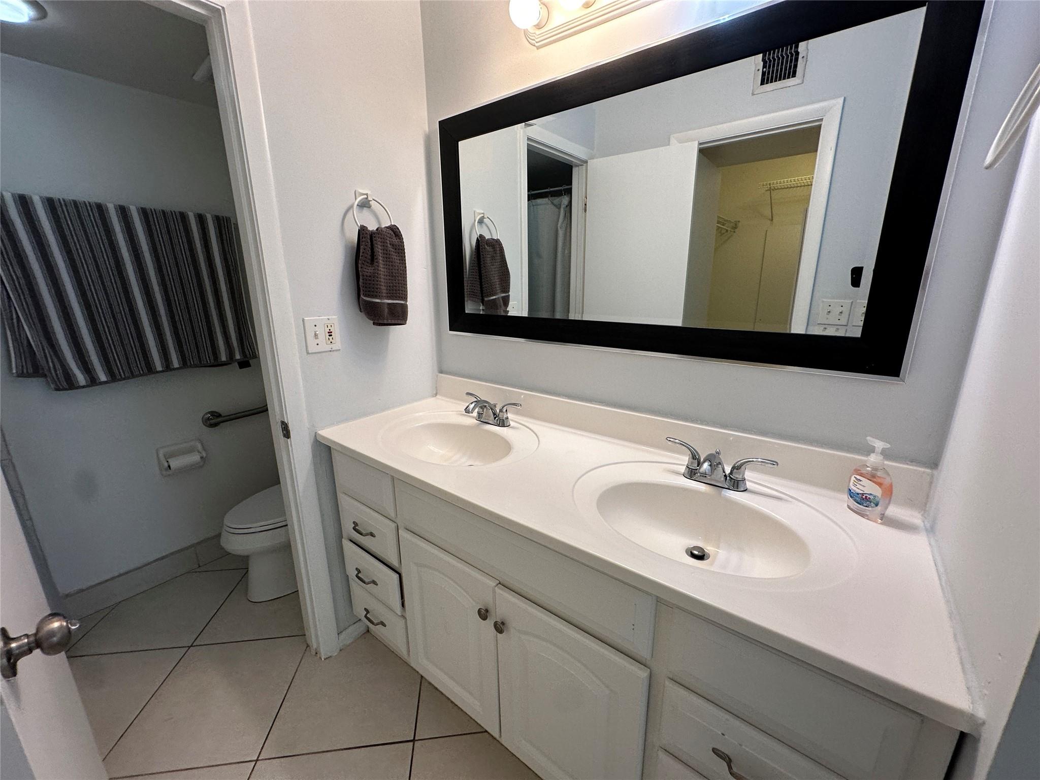 HARVEST SECTION THREE CON - Residential Lease