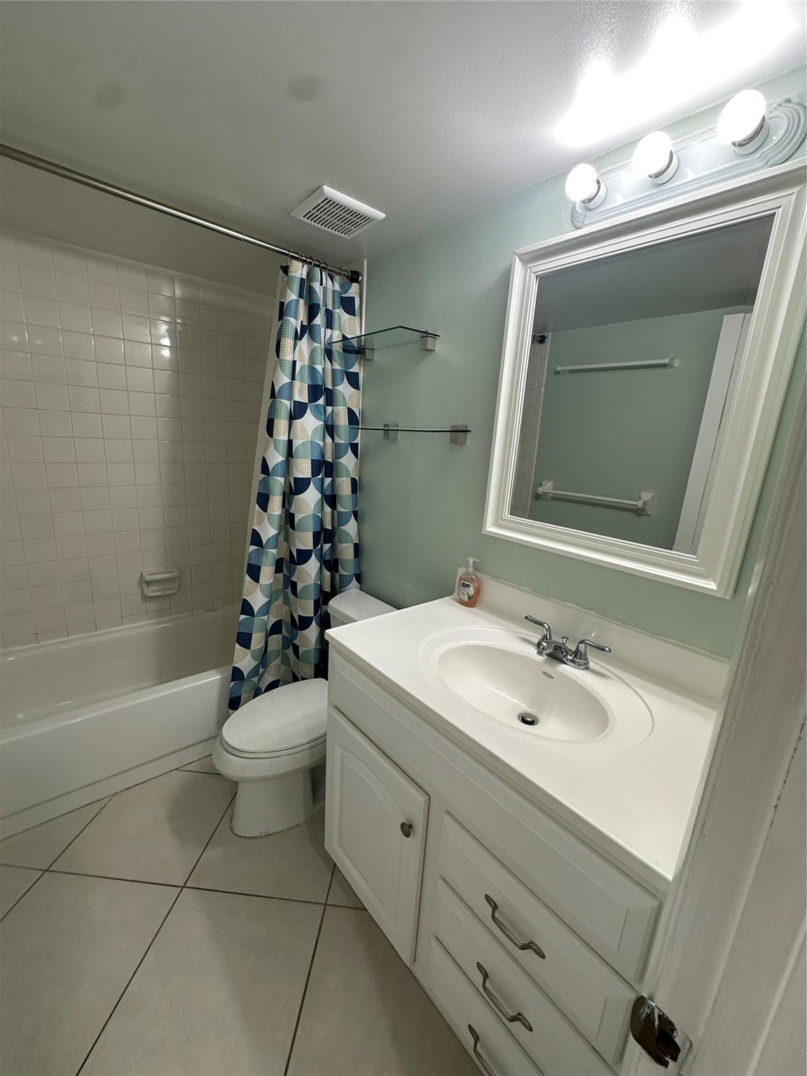 HARVEST SECTION THREE CON - Residential Lease