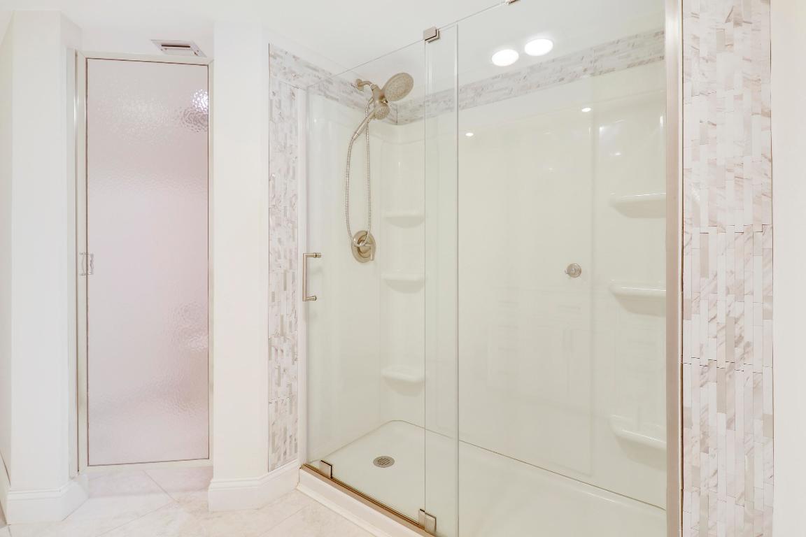 CAPRI OF SINGER ISLAND CONDO - Residential