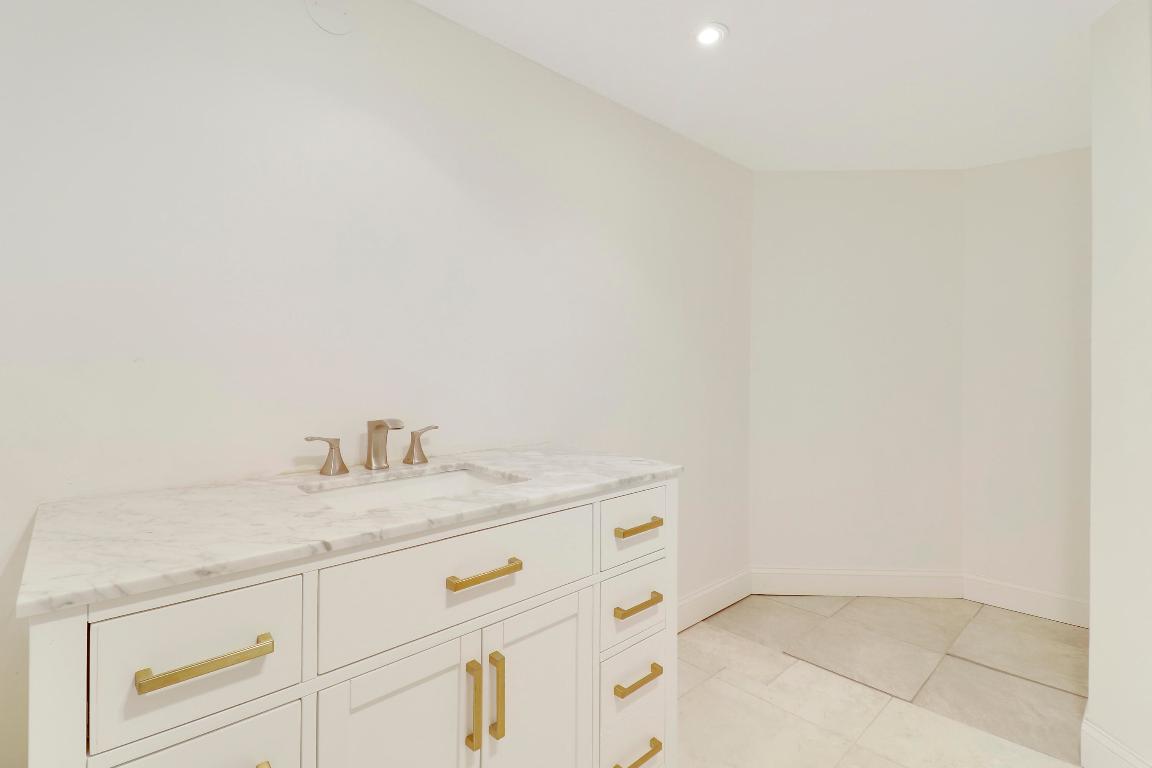 CAPRI OF SINGER ISLAND CONDO - Residential