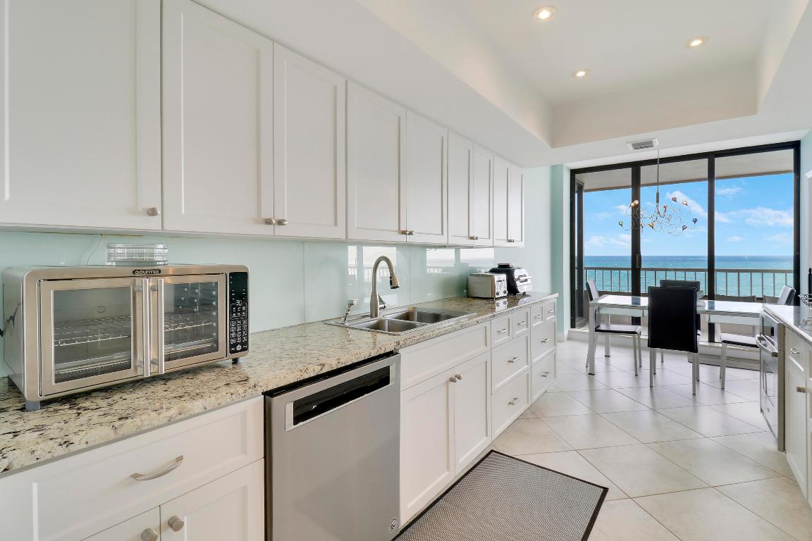 CAPRI OF SINGER ISLAND CONDO - Residential
