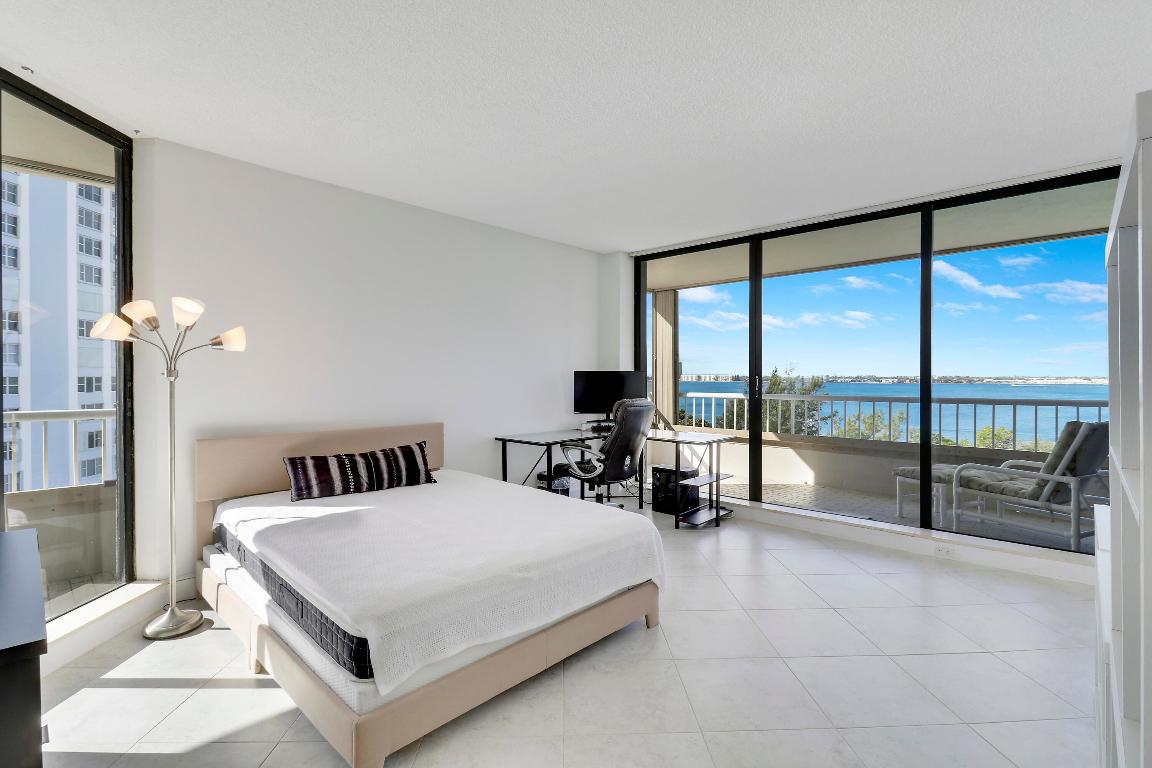 CAPRI OF SINGER ISLAND CONDO - Residential