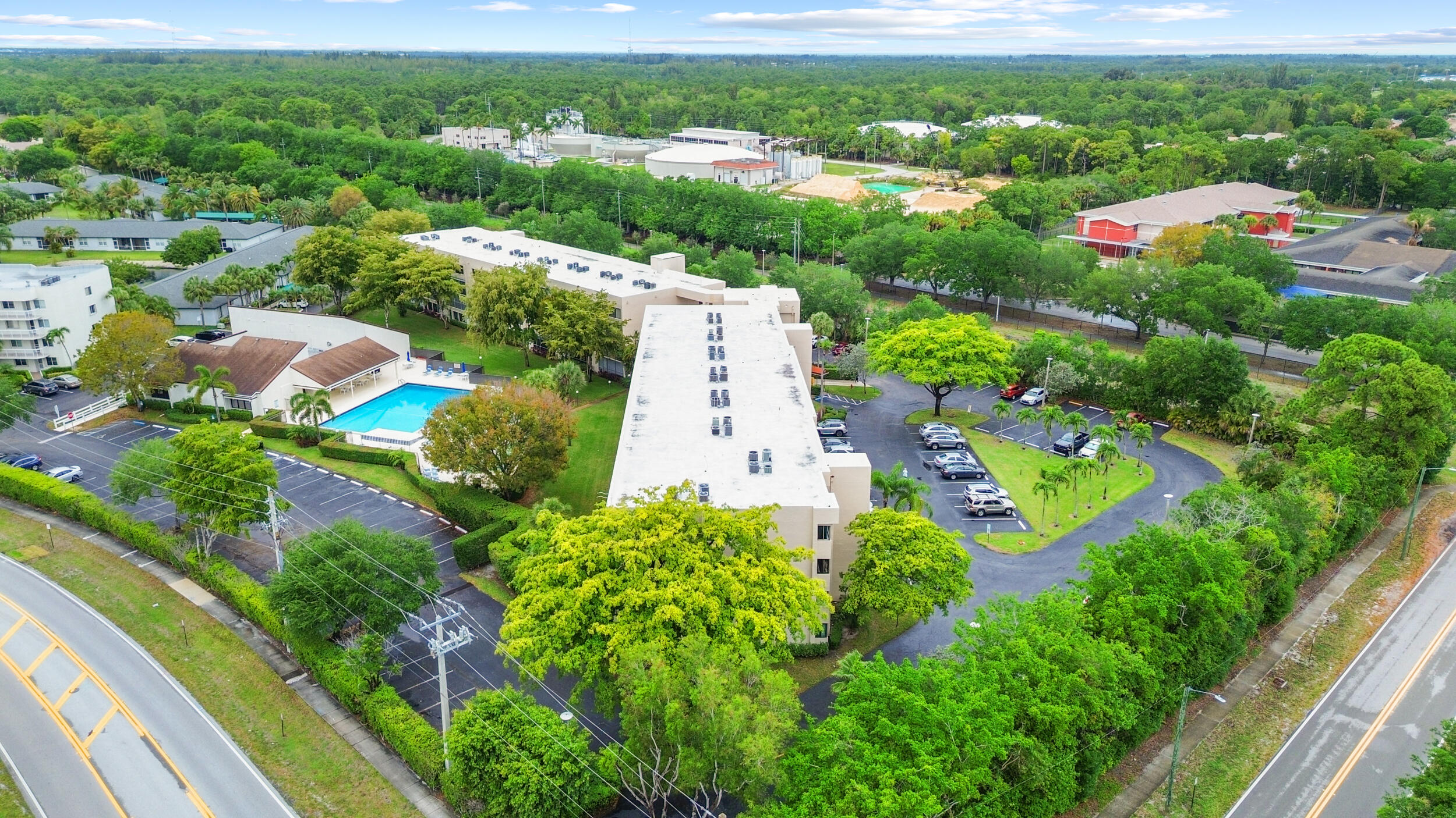 POINCIANA LAKES CONDO - Residential